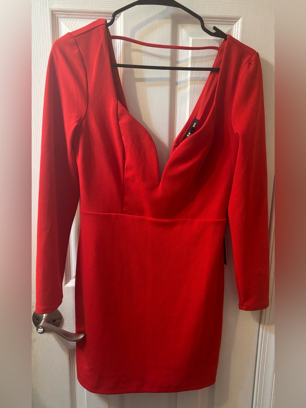Express Red V-Neck Long Sleeve Bodycon Dress